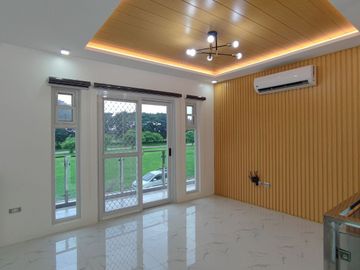 FOR SALE ALMOST NEW MODERN CONTEMPORARY HOME NEAR GLOBAL PLAZA AND S&R IN PAMPANGA
