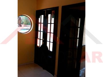 EN VENTA CASA AMPLIA DE 3 NIVELES EN TULA DE AYENDE HIDALGO