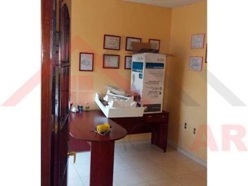 EN VENTA CASA AMPLIA DE 3 NIVELES EN TULA DE AYENDE HIDALGO