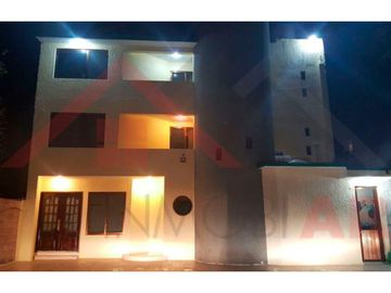 EN VENTA CASA AMPLIA DE 3 NIVELES EN TULA DE AYENDE HIDALGO