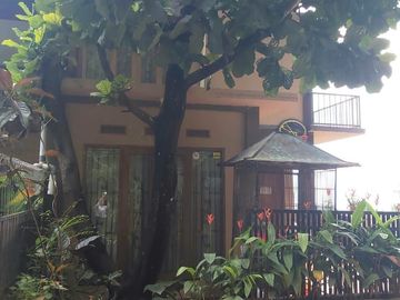 Rumah Siap Huni View Kota Bandung di Cikutra Bojongkoneng Utara