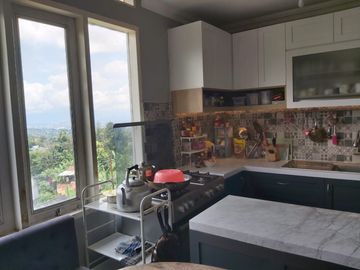 Rumah Siap Huni View Kota Bandung di Cikutra Bojongkoneng Utara