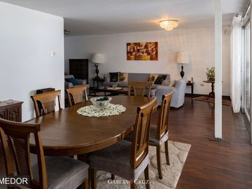 CASA EN VENTA EN SAN ISIDRO