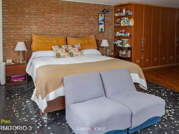 CASA EN VENTA EN SAN ISIDRO