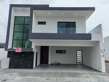 Tu Nuevo Hogar en Rincon de los Encinos