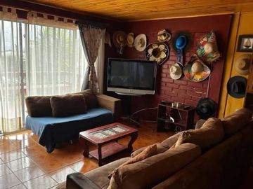 Venta casa El Quisco sector La cantera con Tralcamahuida