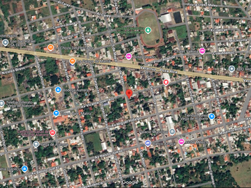 Casa en Av Vicente Guerrero, Centro, Vega de Alatorre, Ver. ¡No créditos!