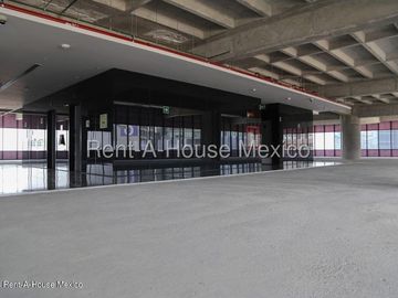 Oficina en Renta en Huixquilucan, Hacienda de las Palmas MT 25-3495.