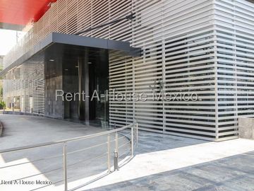 Oficina en Renta en Huixquilucan, Hacienda de las Palmas MT 25-3495.