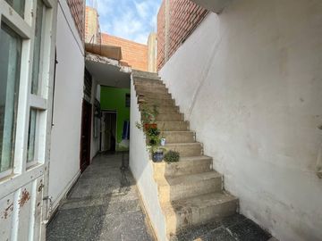 VENTA DE 2DO PISO + AIRES
