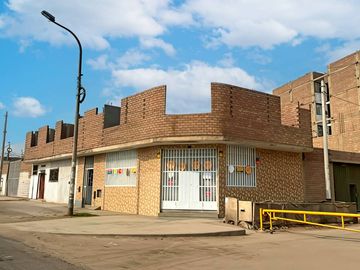 VENTA DE 2DO PISO + AIRES