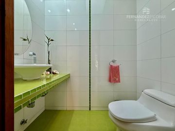 RINCONADA - VENDE PARCELA CON CASA 5D 4B 4D - HACIENDA RINCONADA