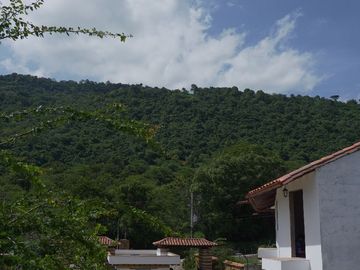 CASA CAMPESTRE EN PINCHOTE - SANTANDER, MUY CERCA DE BARICHARA Y SAN GIL. FINANCIACIÓN DIRECTA SIN ESTUDIO DE CRÉDITO.