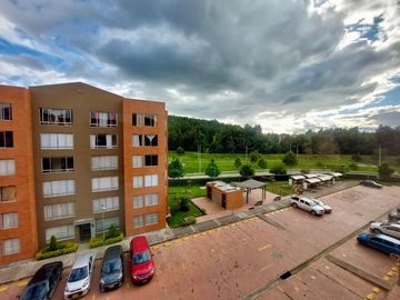 APARTAMENTO en Madrid, Hacienda casa blanca