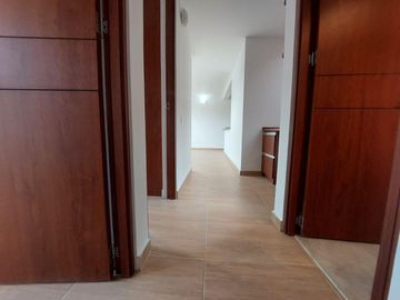 APARTAMENTO en Madrid, Hacienda casa blanca