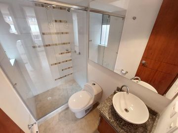 APARTAMENTO en Madrid, Hacienda casa blanca