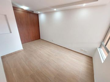 APARTAMENTO en Madrid, Hacienda casa blanca