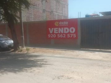 VENDO TERRENO FRENTE A PARQUE EN SANTA MARIA DEL PINAR, PIURA