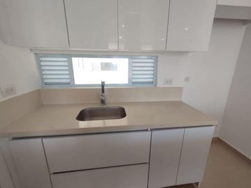 Se Vende o Renta Hermoso Apartamento en el Cabrero.