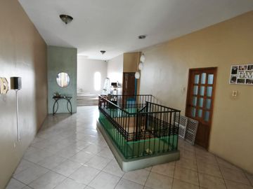 Venta casa con terraza Los Esteros Guayaquil Sur 4 habitaciones