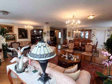 Departamento de venta, duplex. Sector El Bosque, abajo de la Occidental 257 m2. $178.000