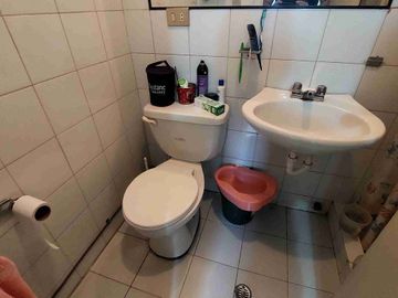 Departamento de venta, duplex. Sector El Bosque, abajo de la Occidental 257 m2. $178.000