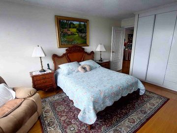 Departamento de venta, duplex. Sector El Bosque, abajo de la Occidental 257 m2. $178.000