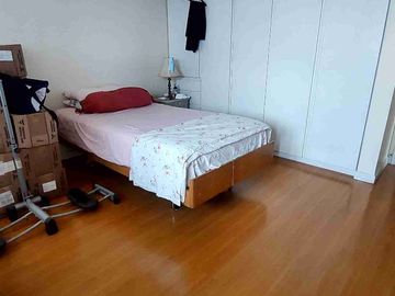 Departamento de venta, duplex. Sector El Bosque, abajo de la Occidental 257 m2. $178.000