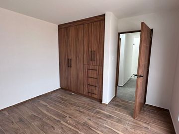 Hermosa Casa en Gran Peñon (Terrazas)