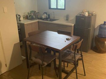 2 Bedroom Condominium fully-furnished in Pine Suites, Tagaytay FOR SALE
