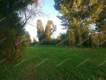 CASA CON BORDE DE LAGO MUELLE Y BAJADA DE LANCHA INDEPENDIENTE, CUENTA CON RECEPCIÓN FINAL