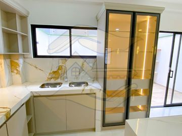 Urb. Privada Plaza Asturias