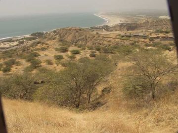 TERRENO CON DOMO NATURAL EN MANCORA