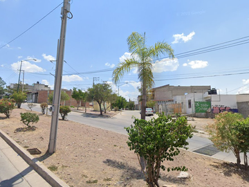 CASA DE RECUPERACIÓN BANCARIA EN CTO PERSILES, FRACC. JOYAS DE CASTILLAS PLUS, LEÓN, GUANAJUATO. ¡NO SE ACEPTAN CRÉDITOS!