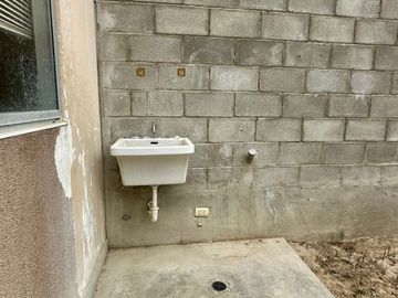 CASA EN VENTA – CONDOMINIO. LOS PARQUES DE PIURA