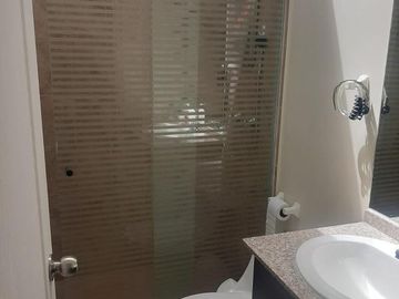 CASA EN VENTA CONJUNTO PRIVADO SECTOR CONOCOTO