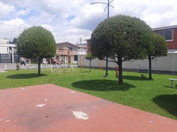 CASA EN VENTA CONJUNTO PRIVADO SECTOR CONOCOTO
