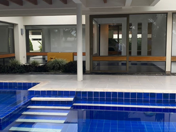Renta de Casa Campestre en sector El Tigre, Pereira