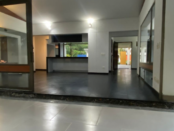 Renta de Casa Campestre en sector El Tigre, Pereira