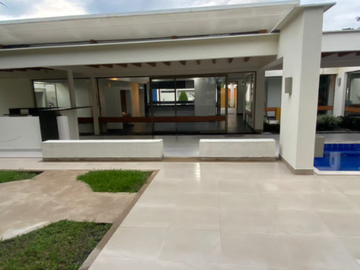 Renta de Casa Campestre en sector El Tigre, Pereira