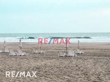 VENDO CASA  EN OCASION CON PISCINA EN CONDOMINIO LAGUNA MAR KM84 PANAM. SUR