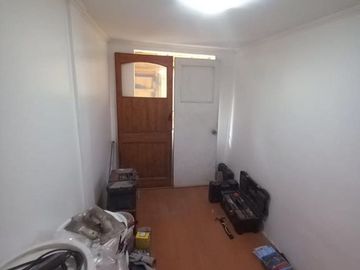 Se Vende cómoda casa remodelada, 3 dormitorios 1 baño, $ 155.000.000