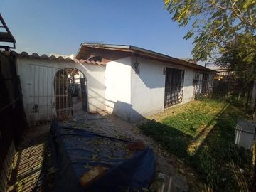 Se Vende cómoda casa remodelada, 3 dormitorios 1 baño, $ 155.000.000
