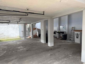 Edificio de venta en Iñaquito Alto, Quito, Ecuador