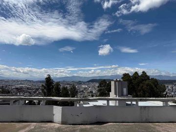 Edificio de venta en Iñaquito Alto, Quito, Ecuador