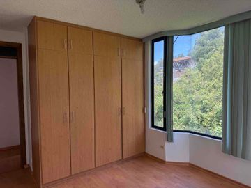 Edificio de venta en Iñaquito Alto, Quito, Ecuador