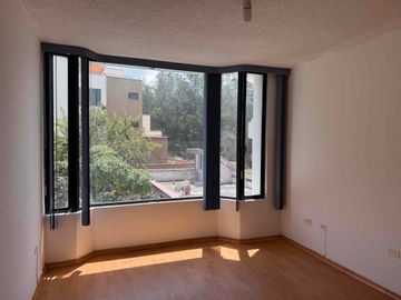 Edificio de venta en Iñaquito Alto, Quito, Ecuador