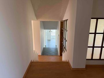 Edificio de venta en Iñaquito Alto, Quito, Ecuador