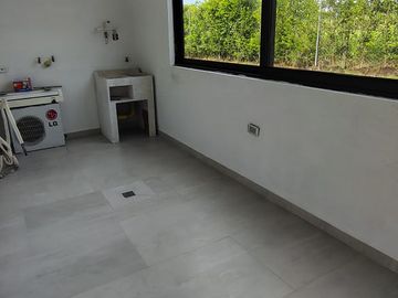 Renta amplia Casa Campestre en Parcelación Cerrada, Cerritos Pereira