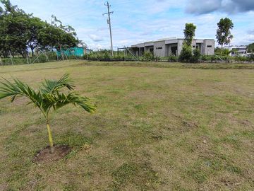 Renta amplia Casa Campestre en Parcelación Cerrada, Cerritos Pereira